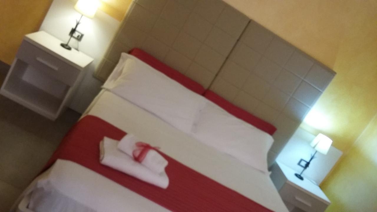 B&B Fiumicino Airport Resort المظهر الخارجي الصورة